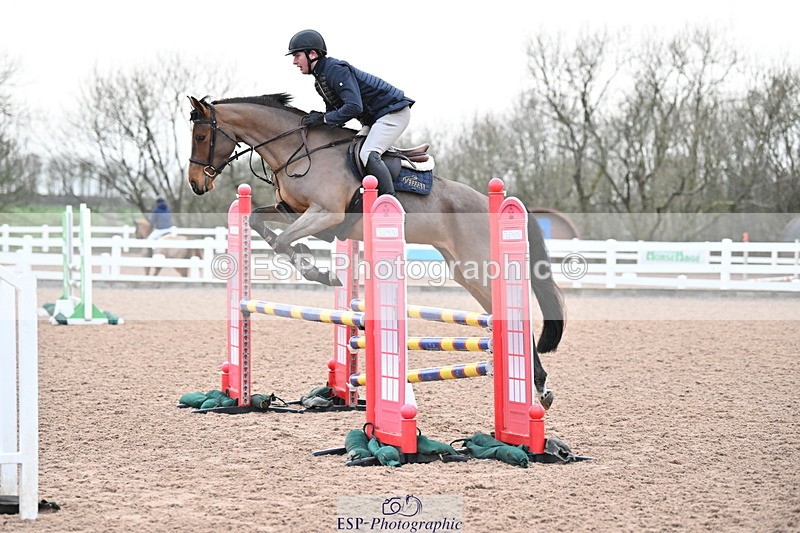 240224A-081049-02701 - Cls 9 British Novice and 90cm Open