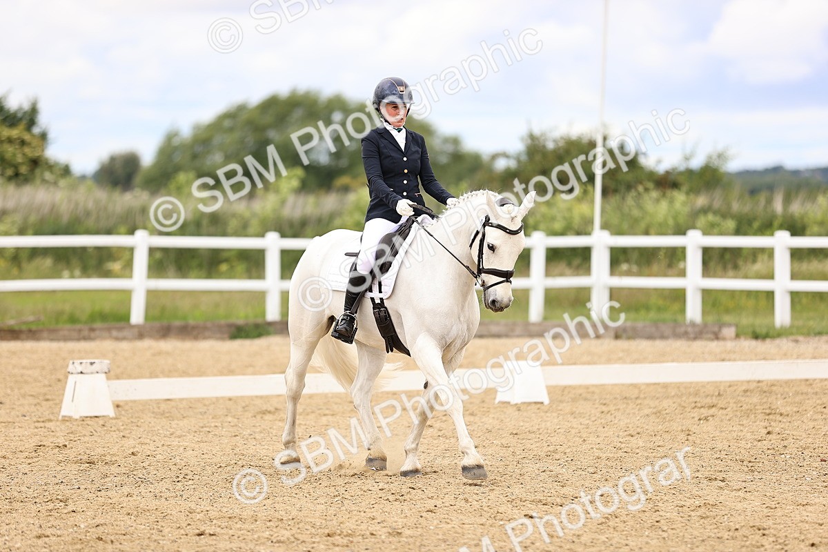 SBM_002881 - Class 2 - Novice 4 - 12.00-13.10