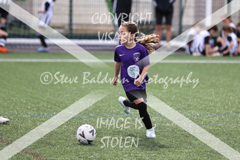 1DX30678 - Sat 13th U9 Girls