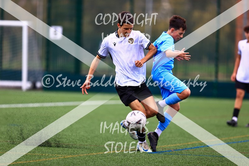 1DX31020 - 2025-10-12 FC Abbey Meads U15 Blue V Hungerford Town Juniors U15 Black