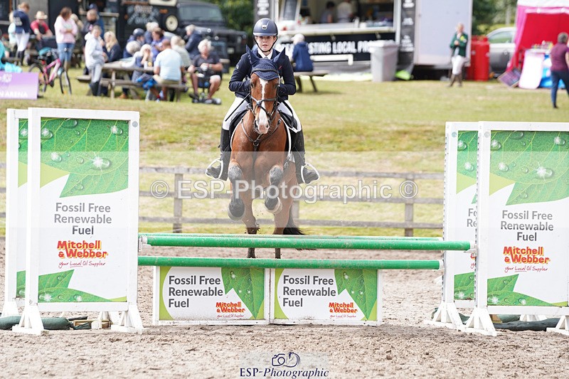 240824X-131042-27562 - 80cm Round 1 13.00 to 14.00