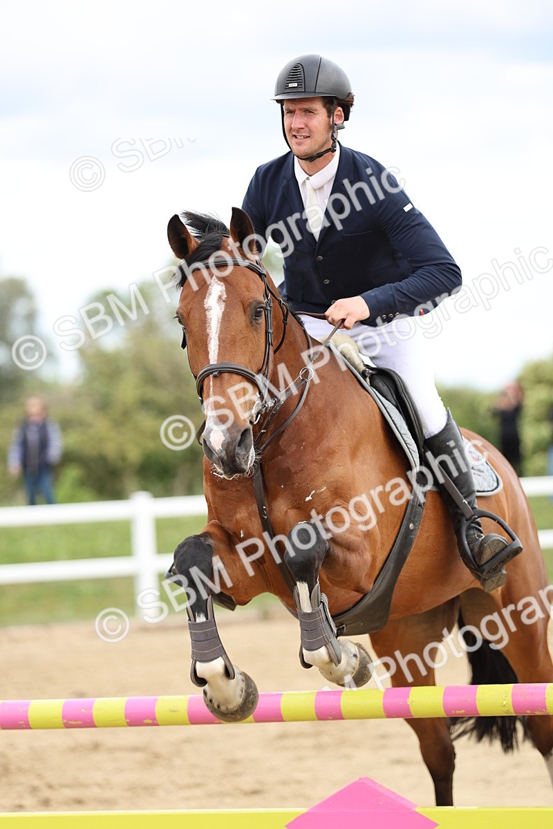 SBM_000855 - Class 3 - Senior Discovery - 1.00m