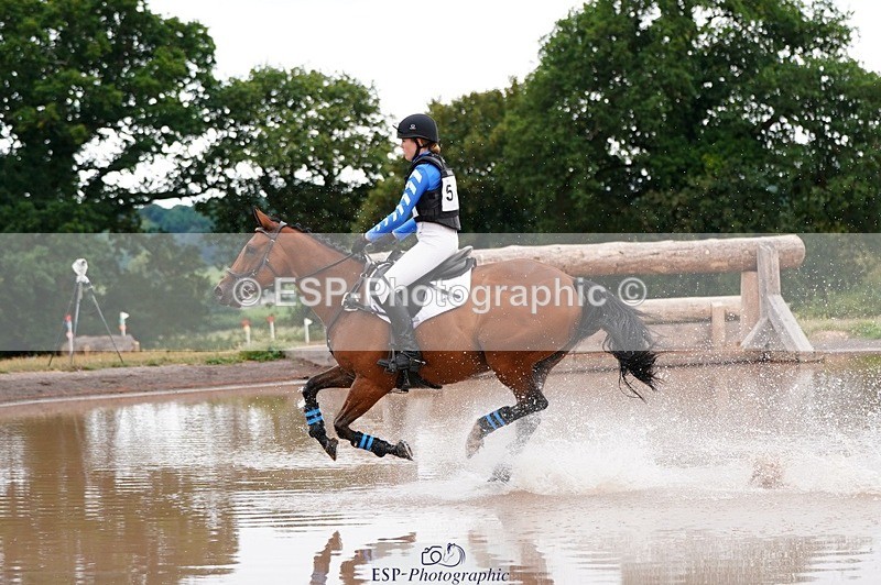 250803A-113658-11497 - L-519-Mya.Johnson-DOKAT