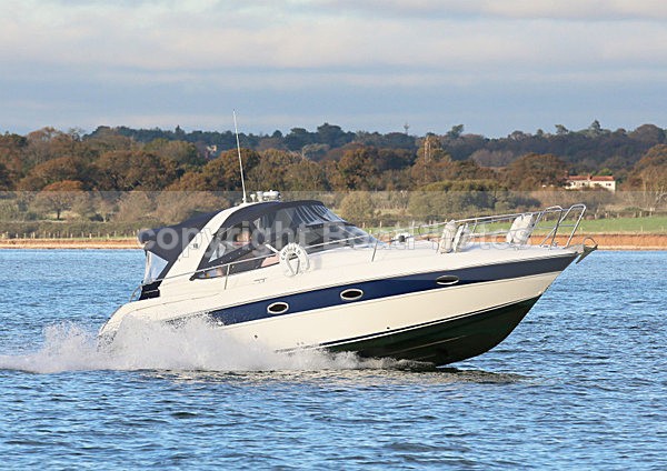 121104 CHILLED WT7A3342 - Motorboats - Open