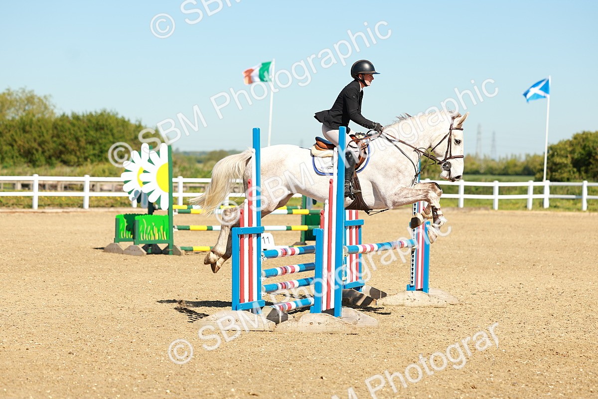 SBM_000127 - Class 1 - Clear Round