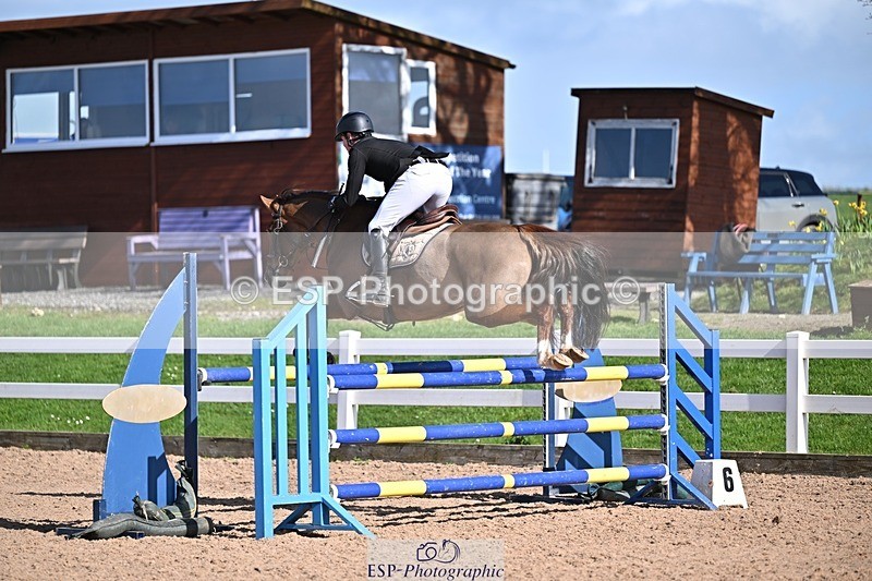 260311-130550-00456 - Cls 4 Newcomers and 1.10m