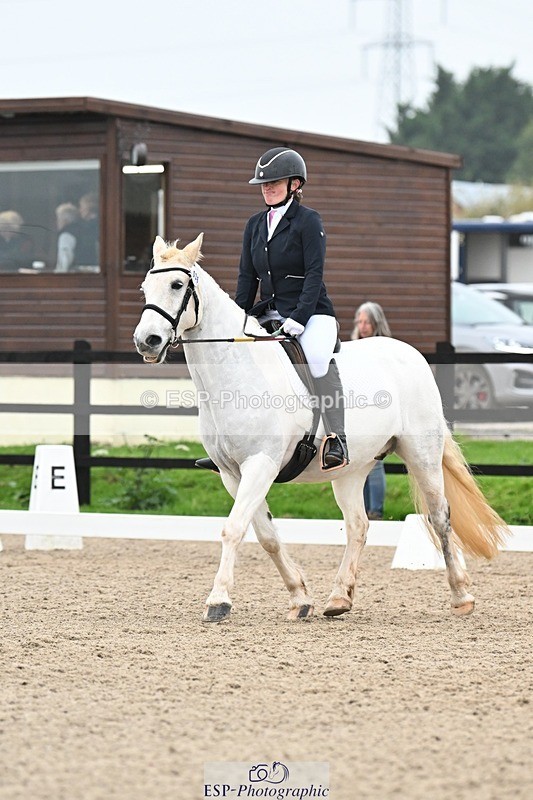 241103-101808-00310 - Intro 3 - 9.40 to 10.40