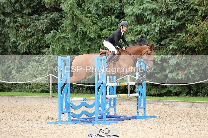 240817-153545-02301 - 06A Snr Fox 1.20m open