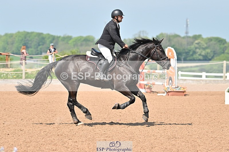 240512A-110724-17482 - Cls 48 National 1.30m Open