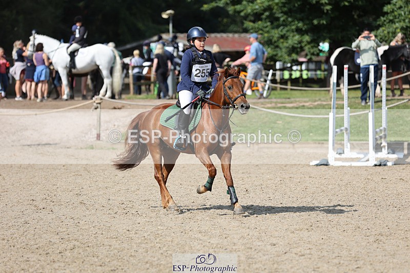 240823X-103512-15577 - 60cm R1 10.00 to 11.30