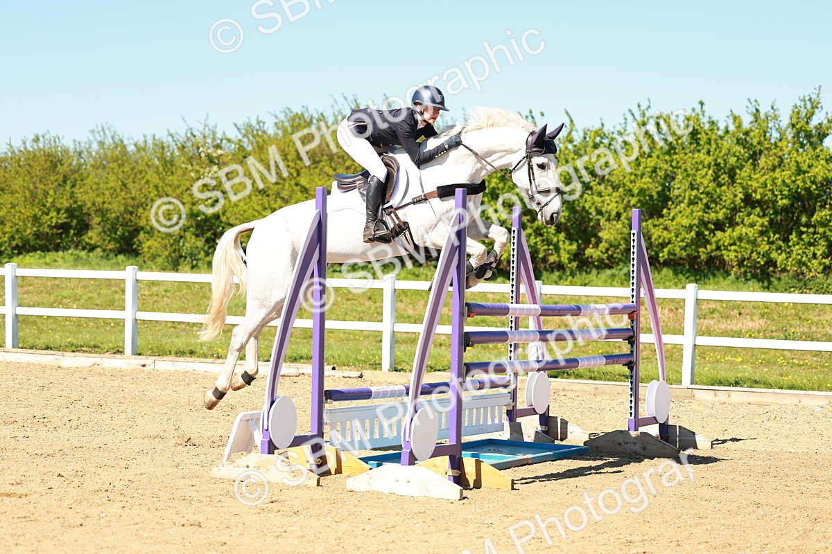 SBM_001715 - Class 5 - Senior Foxhunter - 1.20m