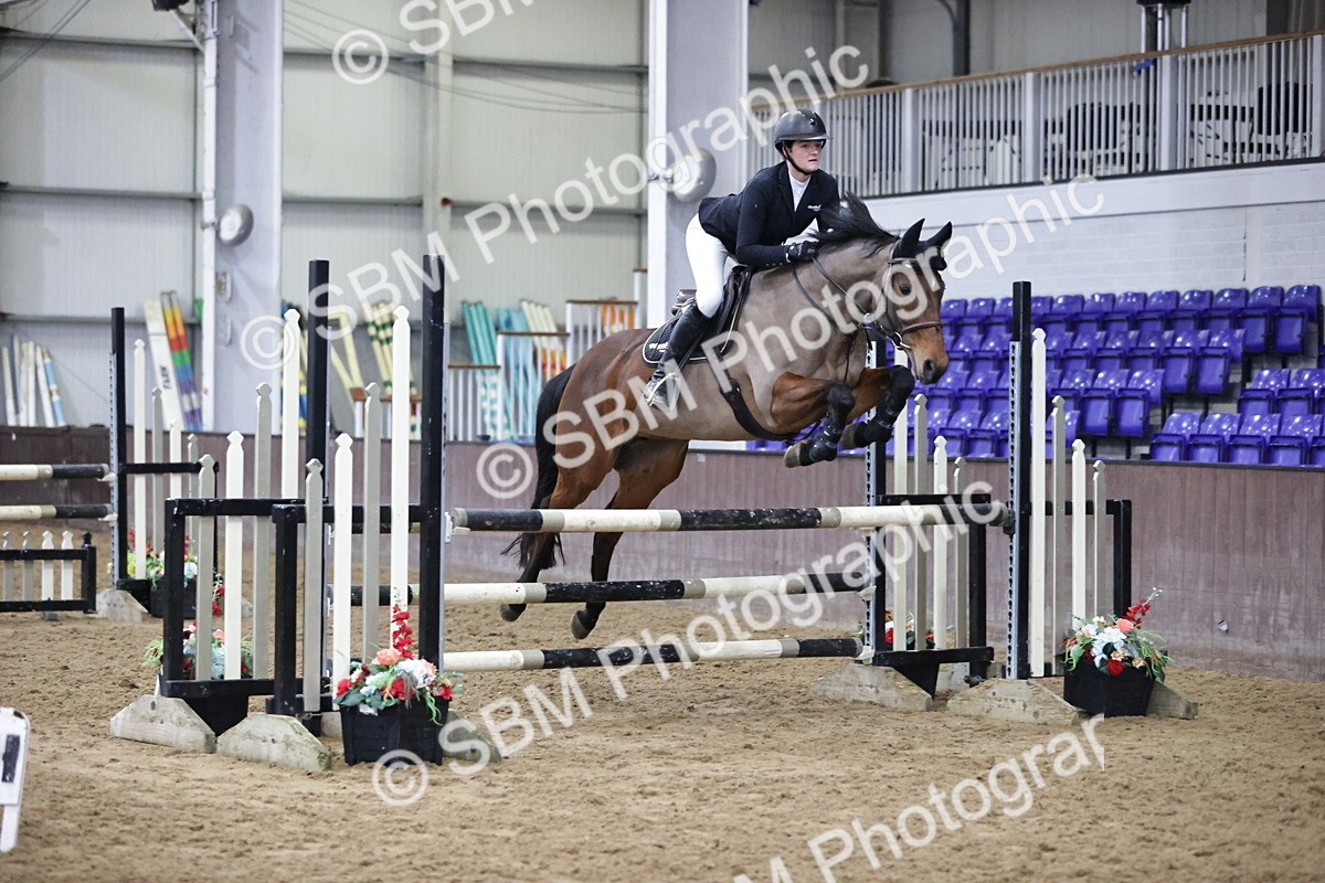 SBM_000990 - Class 3 - Nupafeed Supplements Senior Discovery/ 1m Open