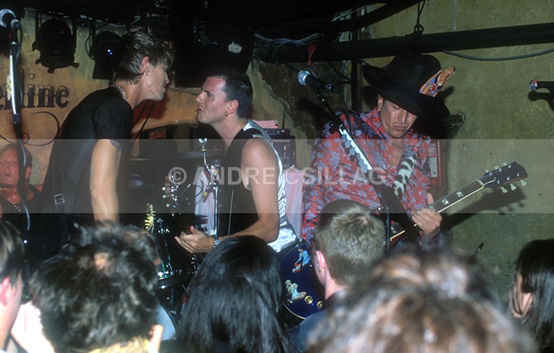 NEUROTIC OUTSIDERS - N..