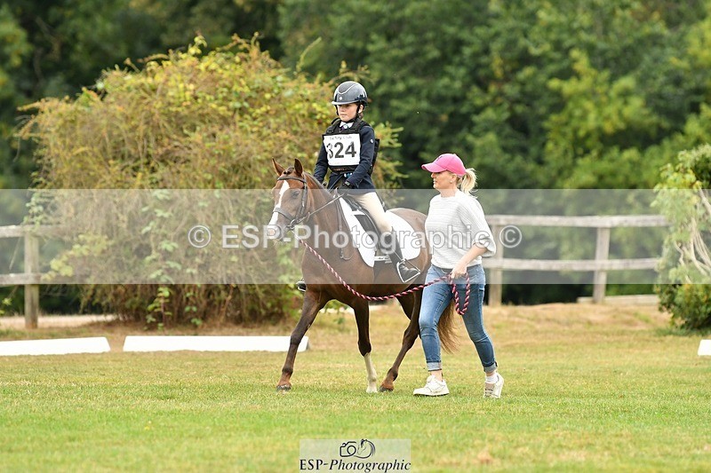 250820A-114013-05184 - 11am to 12