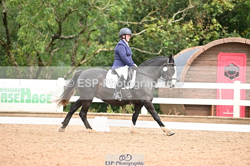 240817A-111106-07309 - 101-Chloe.Walton-La.Comtesse.Noire