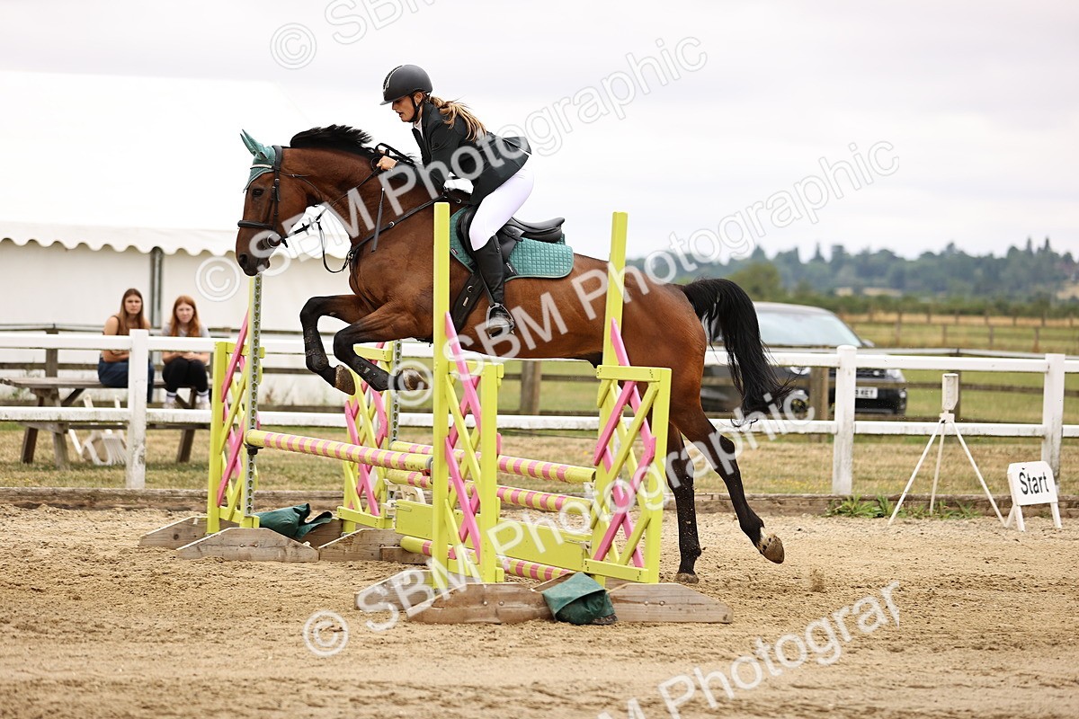 SBM_024463 - Class 8 - Clear Round