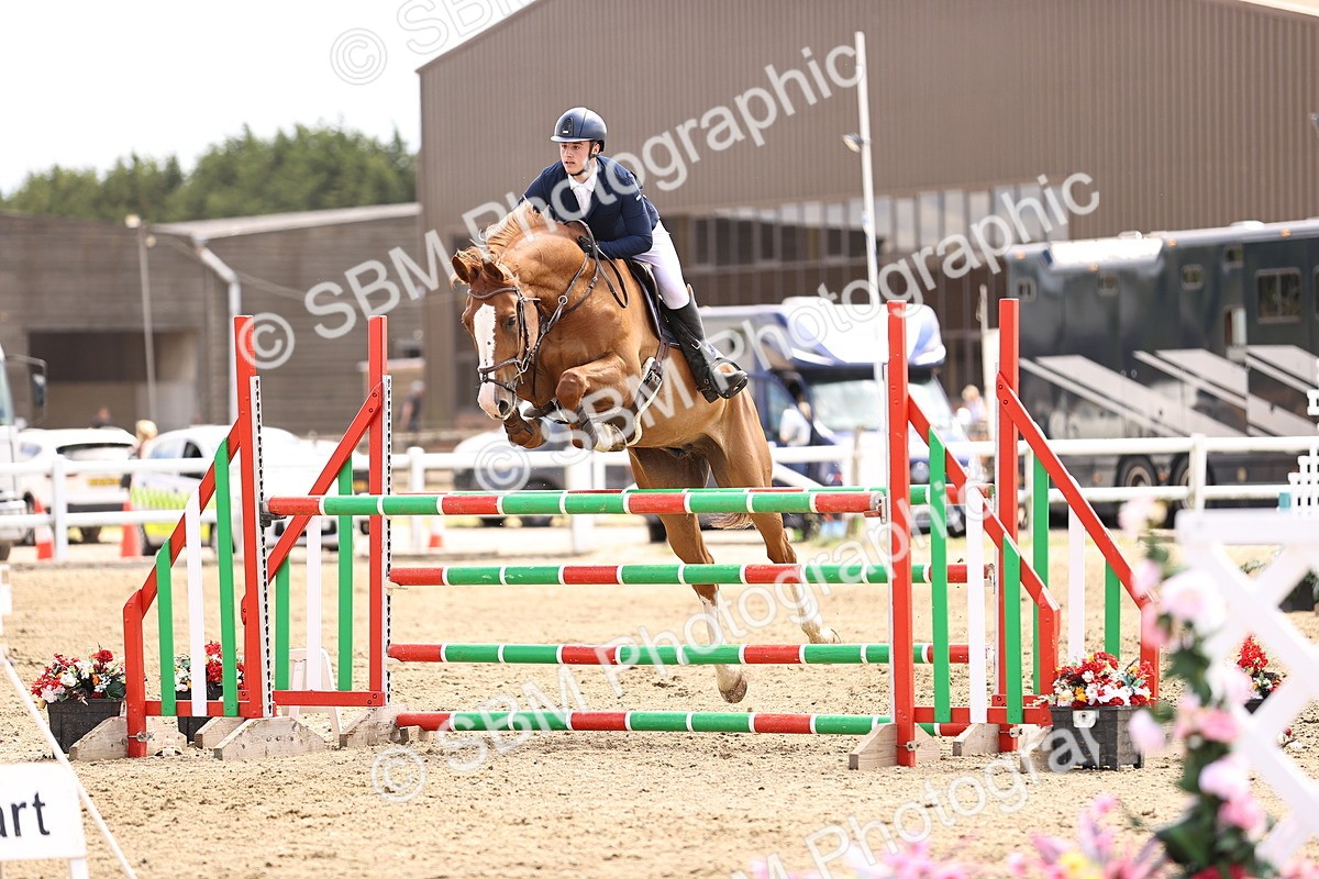 SBM_003748 - Class 22 - Senior Foxhunter 1.20m