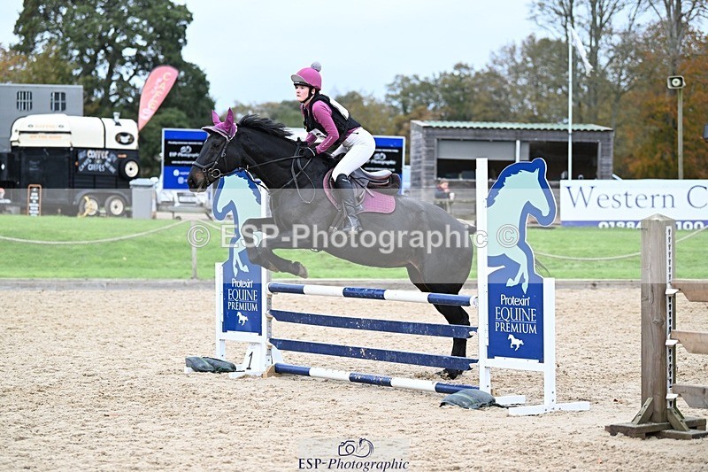 241117-142133-04533 - Cls 3 90-95cm 14.00 to 15.00