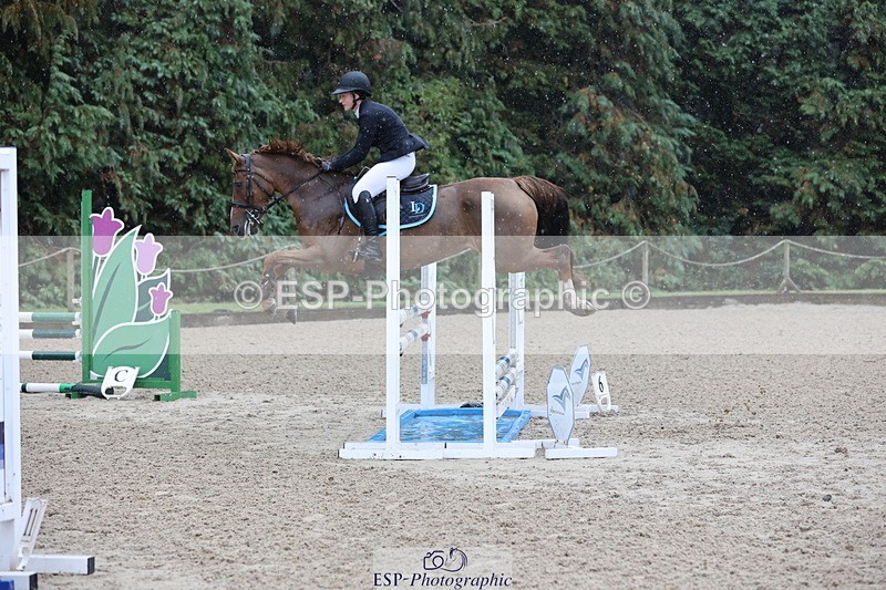 250831A-122058-10171 - Cls 42 Snr 1m Grand Prix