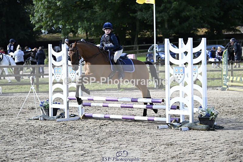 240823X-095100-14932 - 60cm R2 9.30 to 11.00