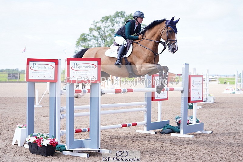 240802A-112750-03811 - Cls 16 Snr 1.20m Open