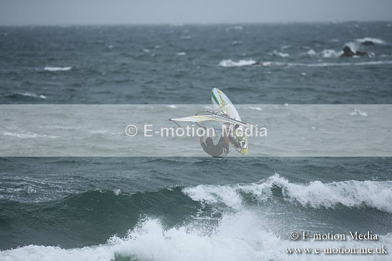 WS 150913-36 - Windsurfing