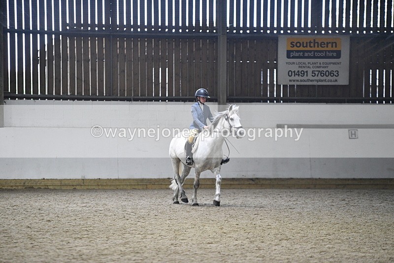 WJ5_8317 - Class 14 Novice Ridden/Rider
