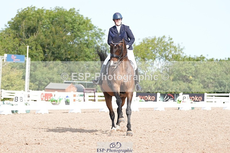 250815-101415-00369 - 008-Deborah.NewmanLegolas