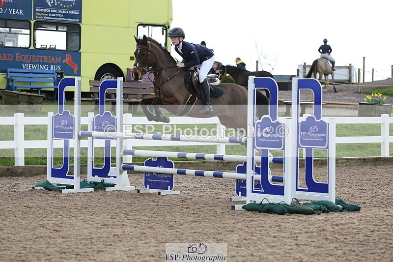 240211A-113847-02507 - Cls 5 Pony Newcomers & 1m Open