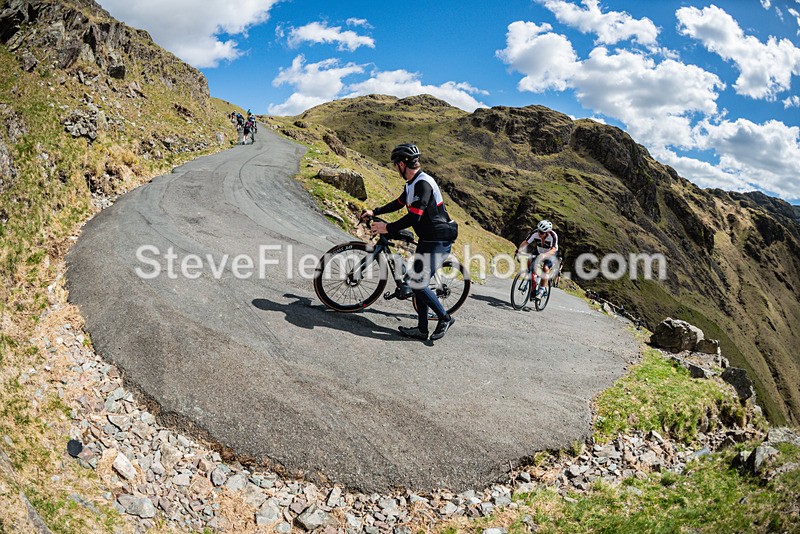 143157 - Hardknott Hairpin 14.00 - 15.00