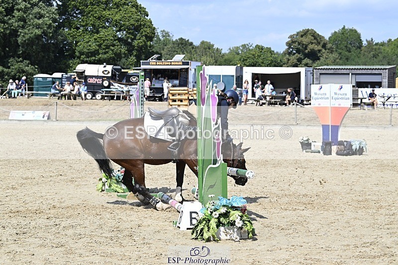 250823A-132157-30416 - PC70 Jump Off