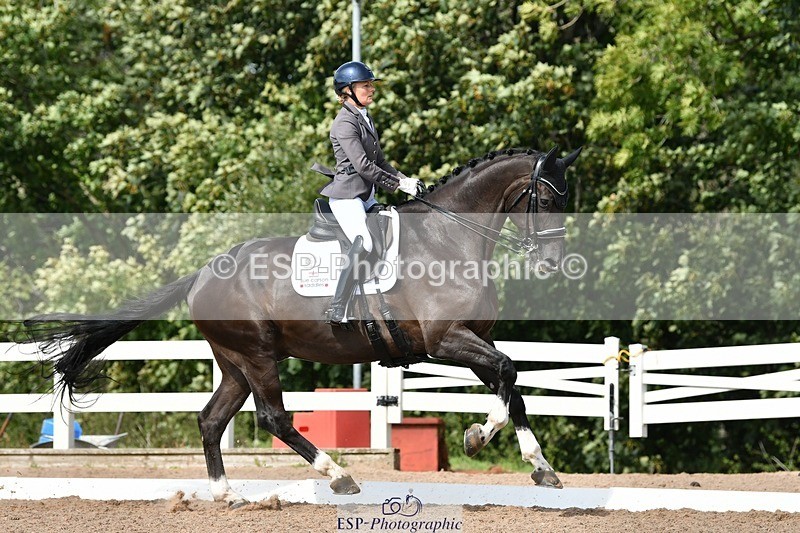 250906-140940-03117 - 058-Lucy.BakerLast.Dancer