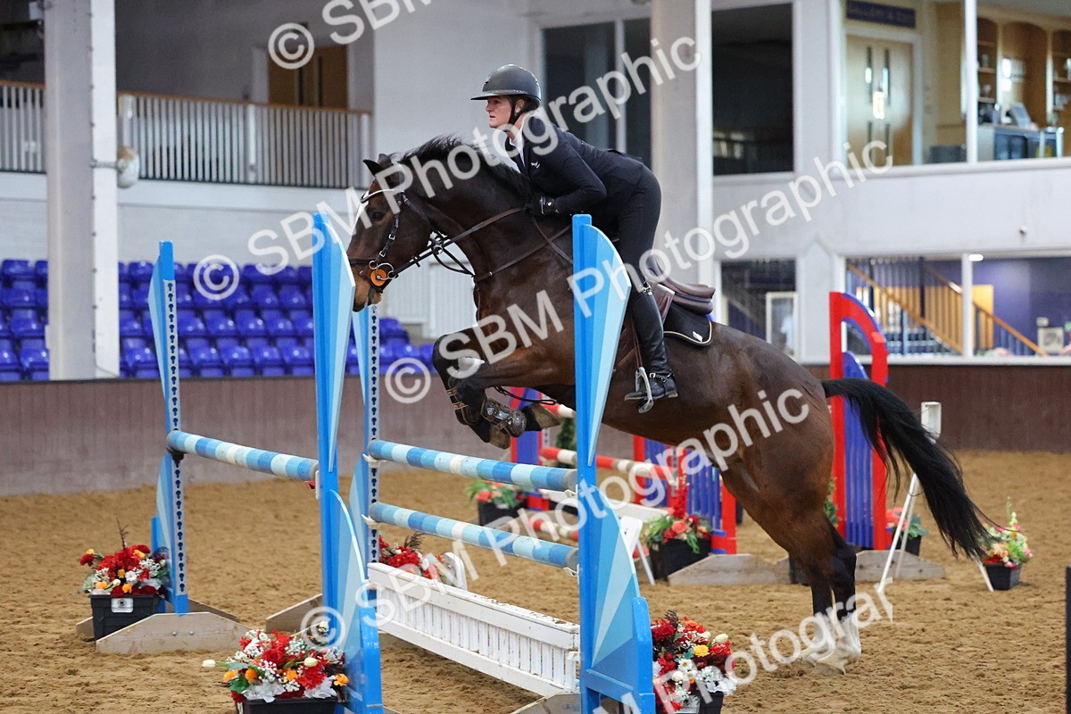 SBM_006701 - Class 26 - Senior Newcomers 1.10m