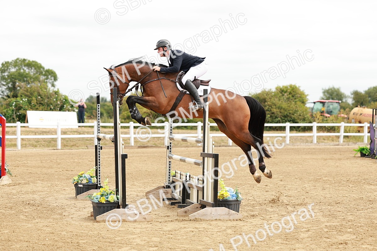 SBM_017334 - Class 21 - Senior Newcomers Championship 2d Rd