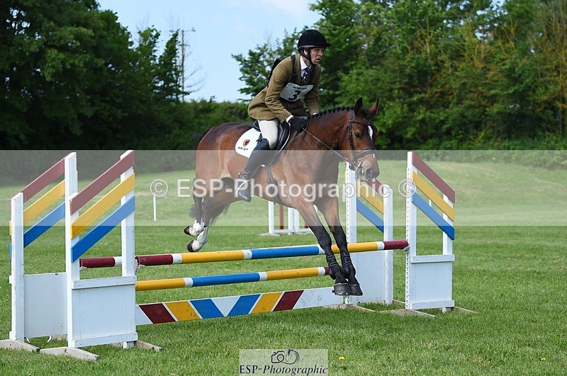 230525D-101450-02444 - 3-PARTY_CLASSICS-Nick_Gauntlett