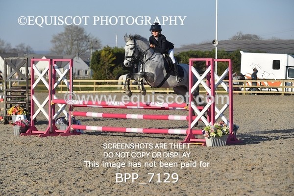 BPP_7129 - CLASS 18 SUN Pony British Novice / 0.80m Open