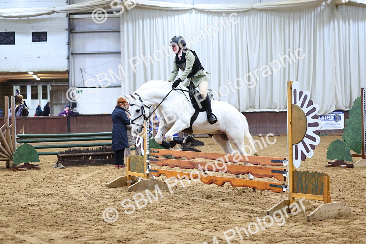 SBM_003546 - Class 37 - 80cm Training Stakes