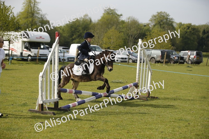 20260426-1095 - Class 1 - Mini Jumping - Lead rein or Assisted