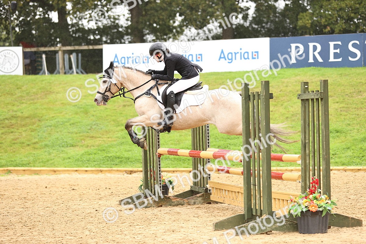 SBM_73360 - J19 - Junior Horse & Pony 90cm Supreme championship