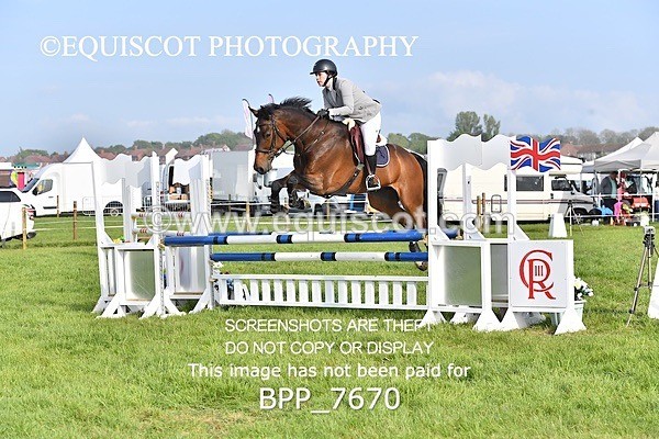 BPP_7670 - CLASS 6 Nisbets Fresh From The Farm & The Golf Inn 1.00m Amateur Championship