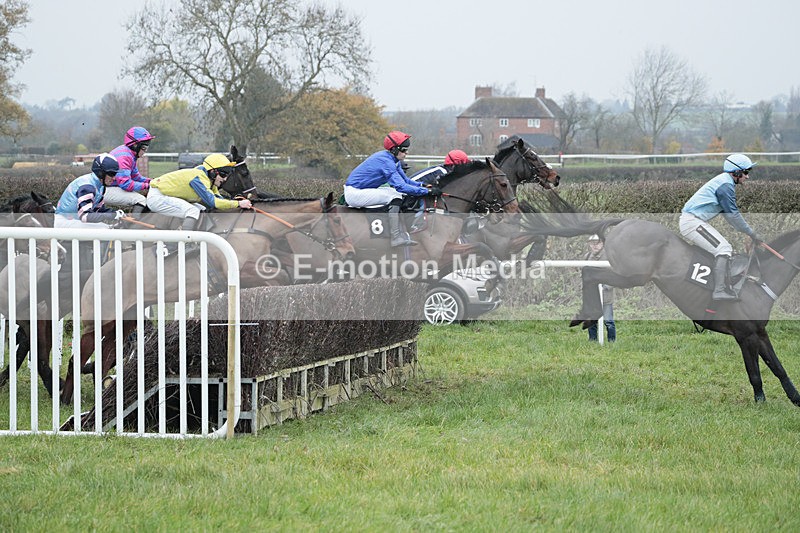 PtP 041222 0414 - Wheatland  Hunt PtP Chaddesley Corbett, Worcs 04/12/22