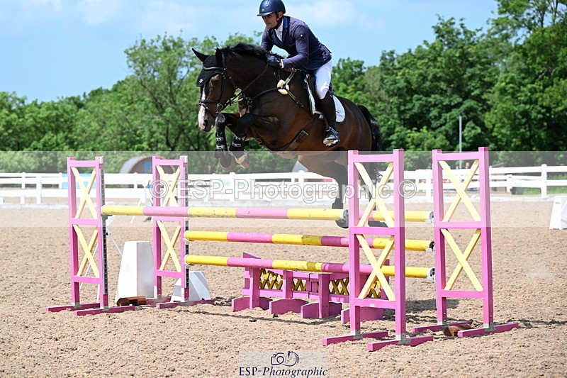 240605A-144200-00778 - Cls 4 Newcomers and 1.10m Open