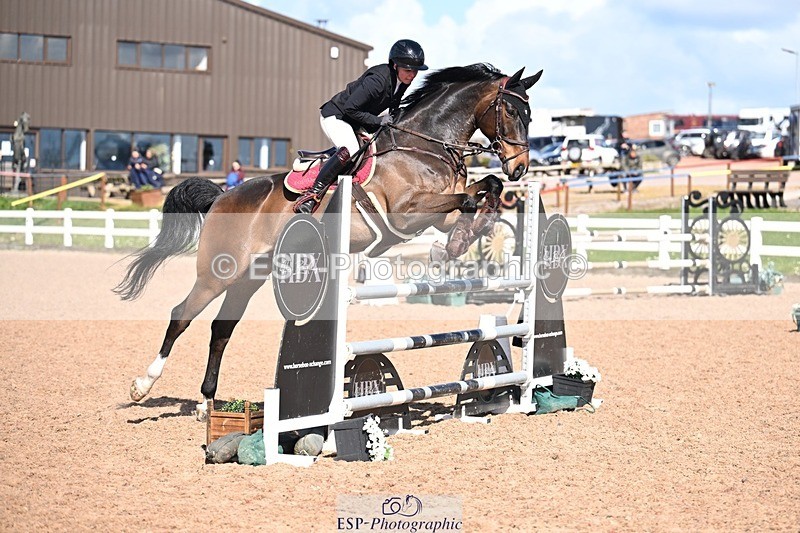 260328-135253-03950 - Cls 24 1.05m Amateur Quali