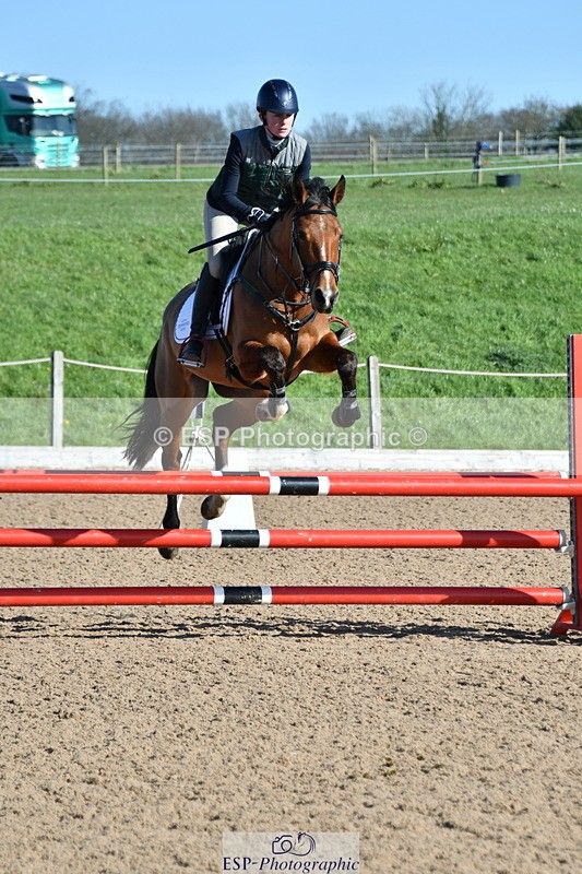 240306A-102215-00088 - Cls 1 British Novice and 90cm Open