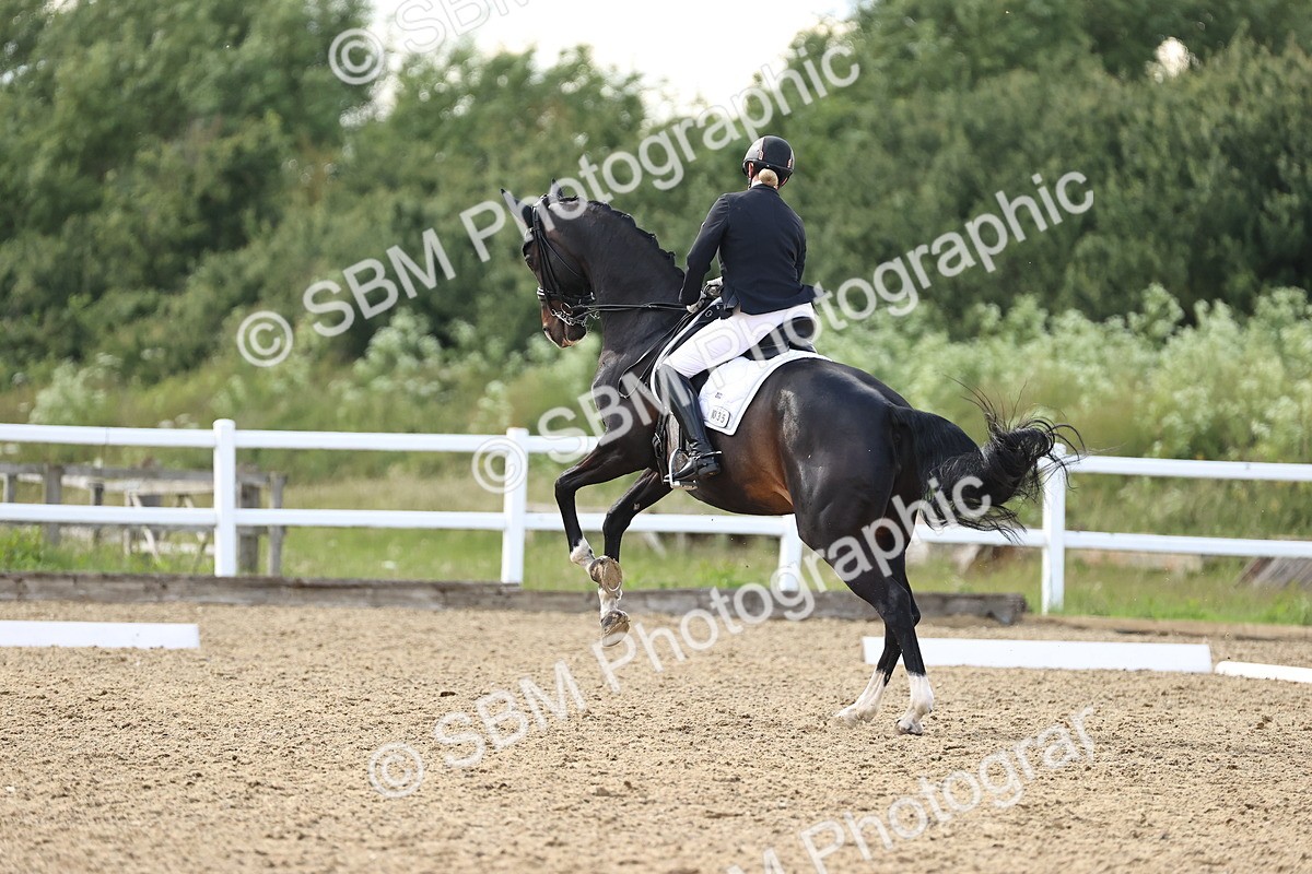 SBM_002702