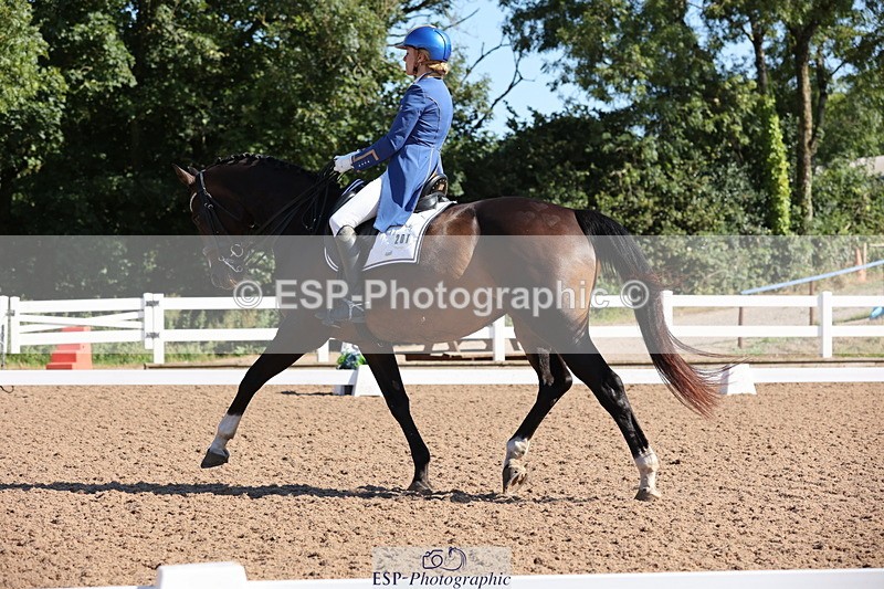 240816A-101658-02853 - 201-Natasha.Collings-Costello-Dovevale.Tender.Dove