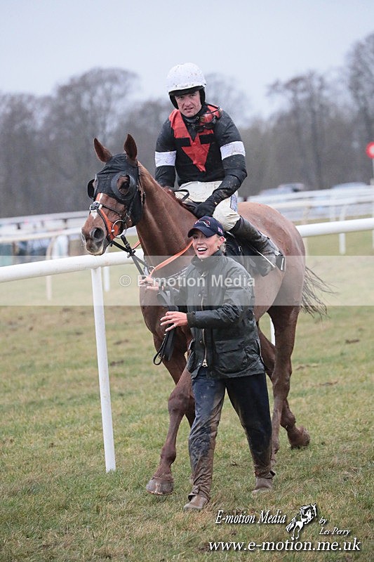 PtP 260125 908 - Cocklebarrow Point-to-Point racing with the Heythrop Hunt 26/01/25