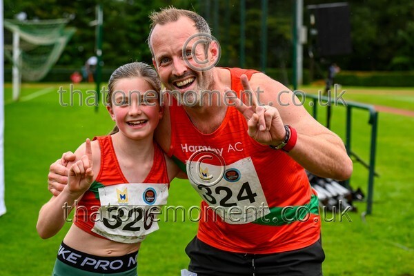 Monument25-918000 - Set One