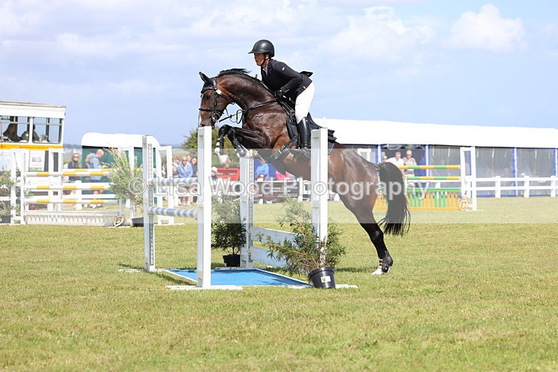 3E7A2956 - Class A: Showjumping Senior Open 1.25