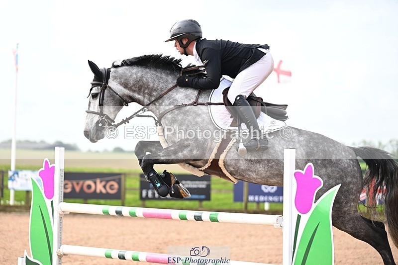 260507-094603-01281 - Cls 1 Snr Foxhunter